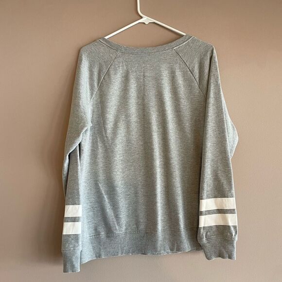 Disney sweatshirt - Picture 4 of 4